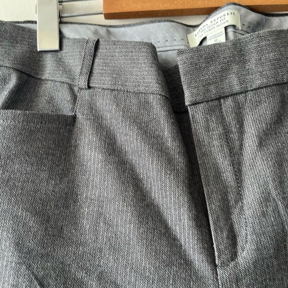 Banana Republic The Slone Fit Stretch Herringbone Trousers - Picture 5 of 9
